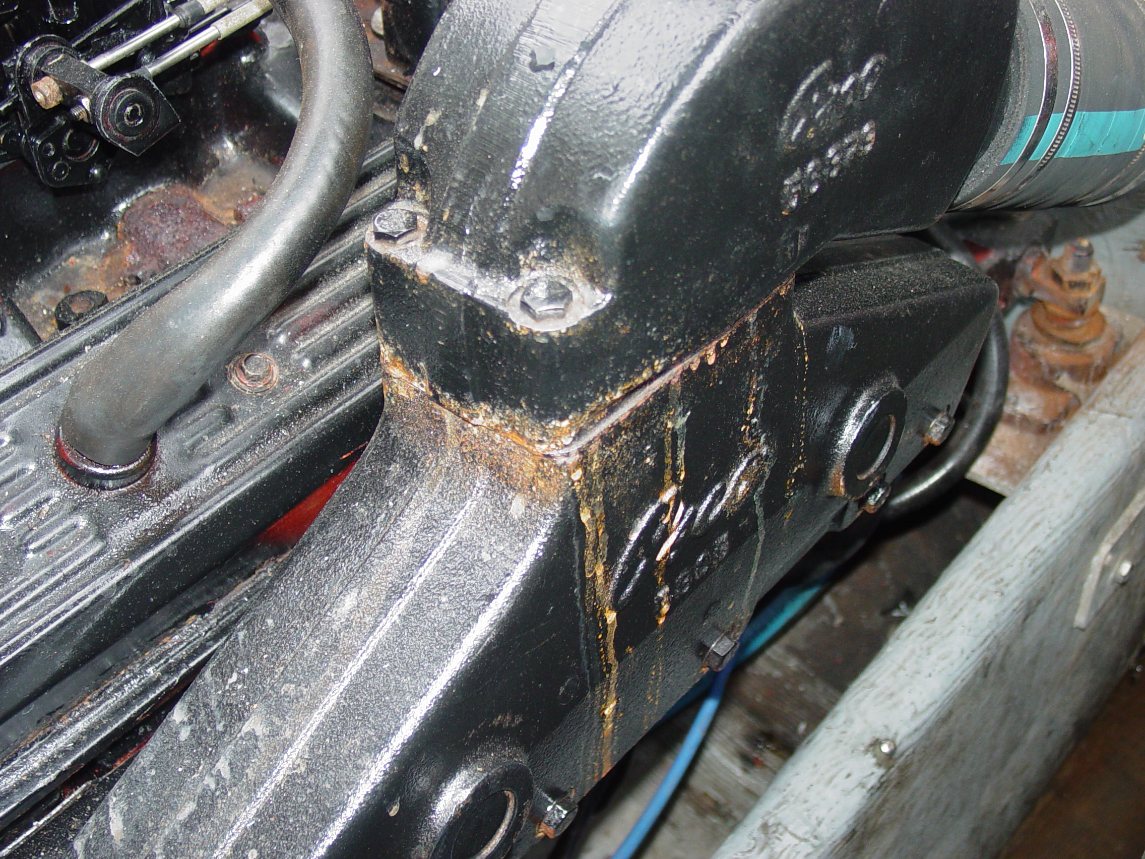 manifold riser joint leak, bad exhaust manifold gasket