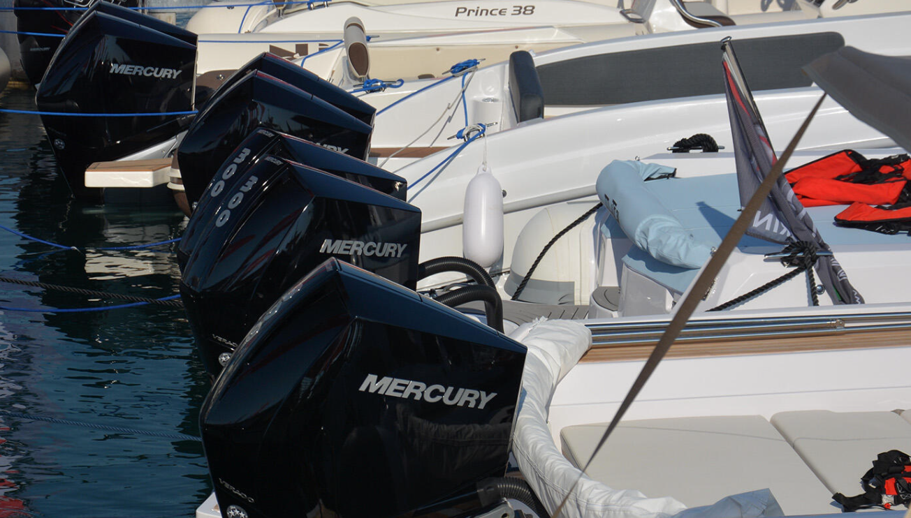 outboards on boats, Mercury outboards