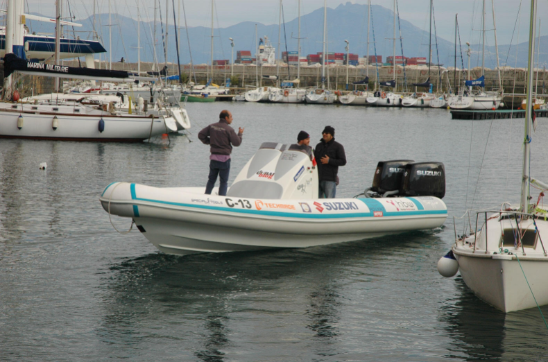 Racing RIB, twin Suzuki outboards