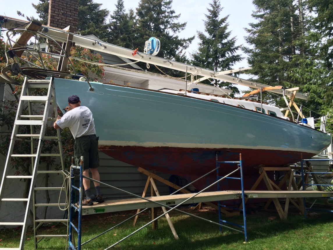 sailboat on the hard, sailboat on stands, Prepping sailboat for storage
