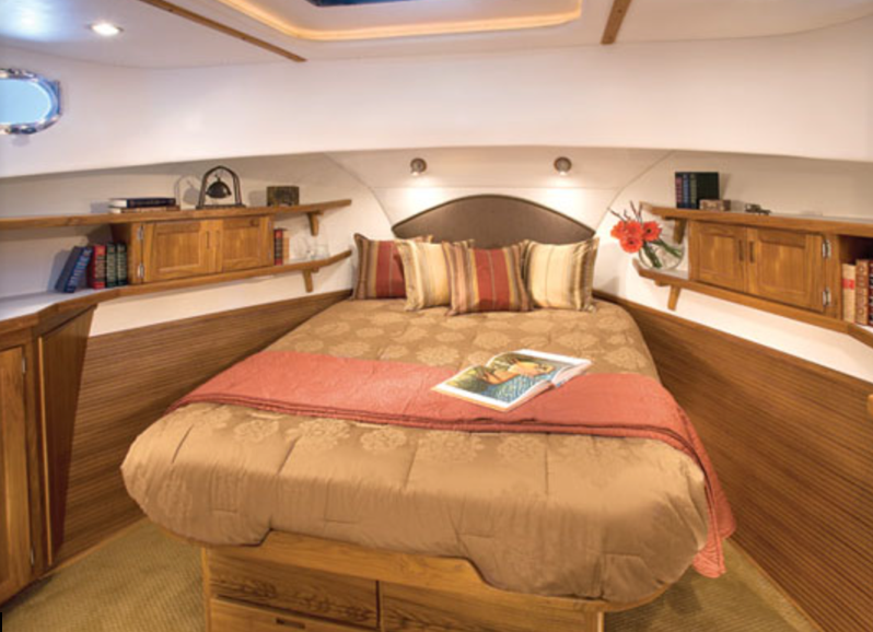 Nordic Tug 49 bow cabin, VIP cab, bow stateroom