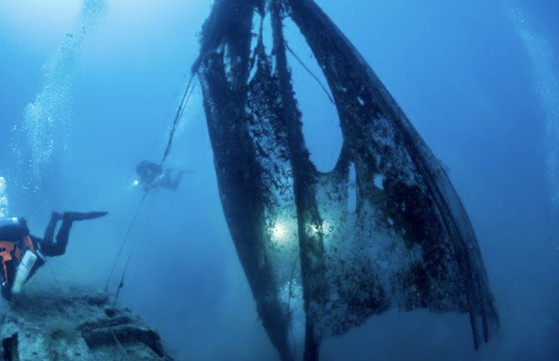 shipwrecks, sunken ships, sea disasters, coral reefs, underwater boats
