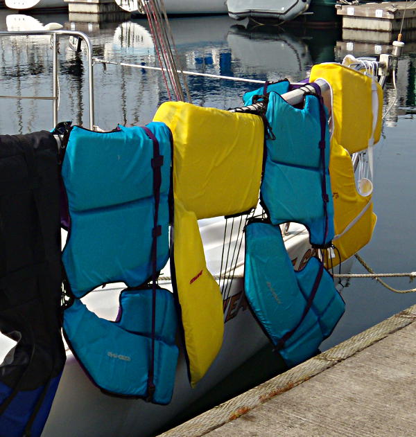 clean-lifejackets-drying