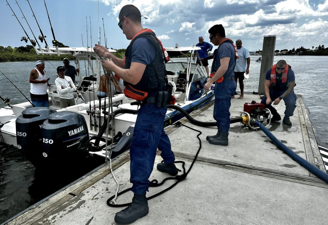 Accidents, Boat Wrecks, MOB, Crew Save, USCG, Sailors Stranded, Left at Sea
