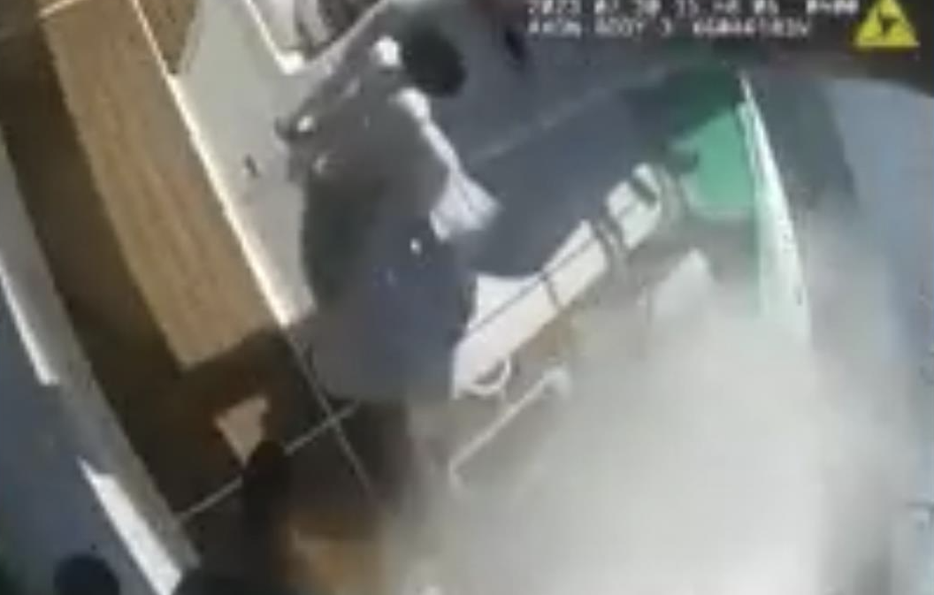 Accidents, Boat Wrecks, MOB, Crew Save, USCG, Sailors Stranded, Left at Sea