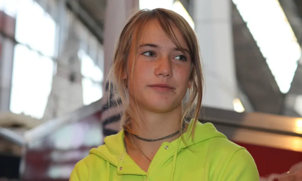Women circumnavigators, Laura Dekker
