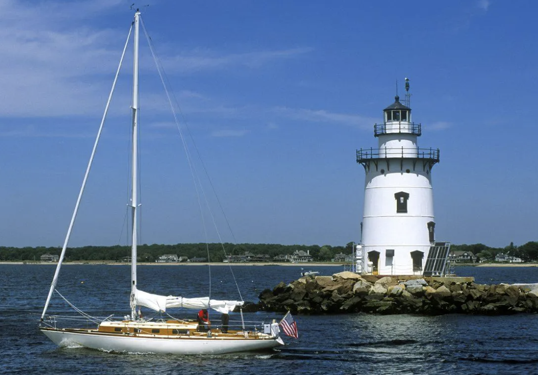 Cruising destinations, Connecticut, Essex, Old Saybrook, Rhode Island