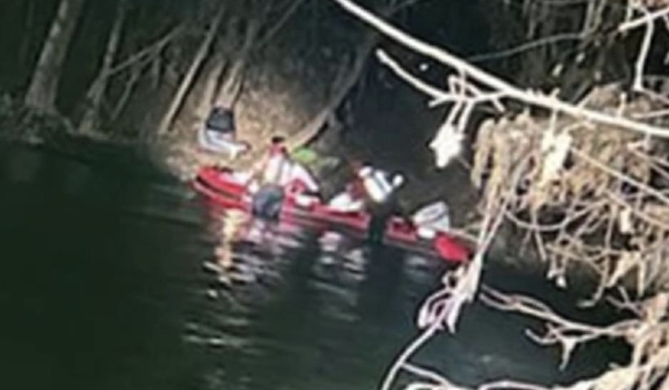 Accidents, Boat Wrecks, MOB, Crew Save, USCG, Sailors Stranded, Left at Sea