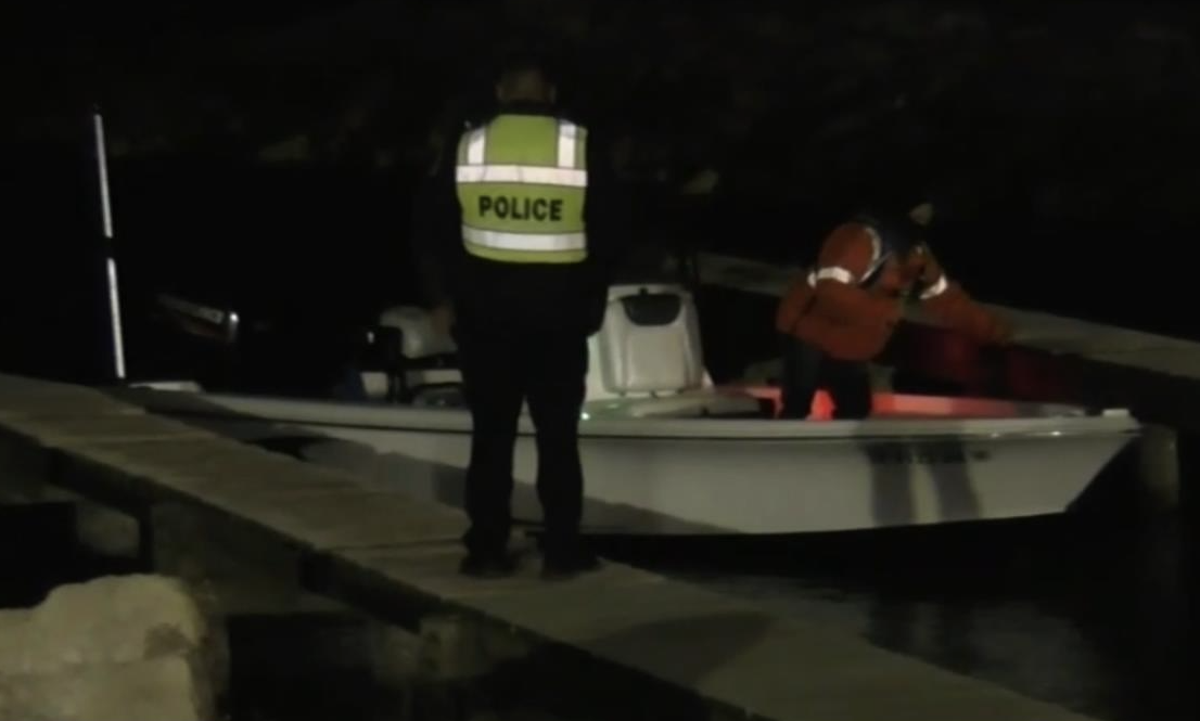 Accidents, Boat Wrecks, MOB, Crew Save, USCG, Sailors Stranded, Left at Sea