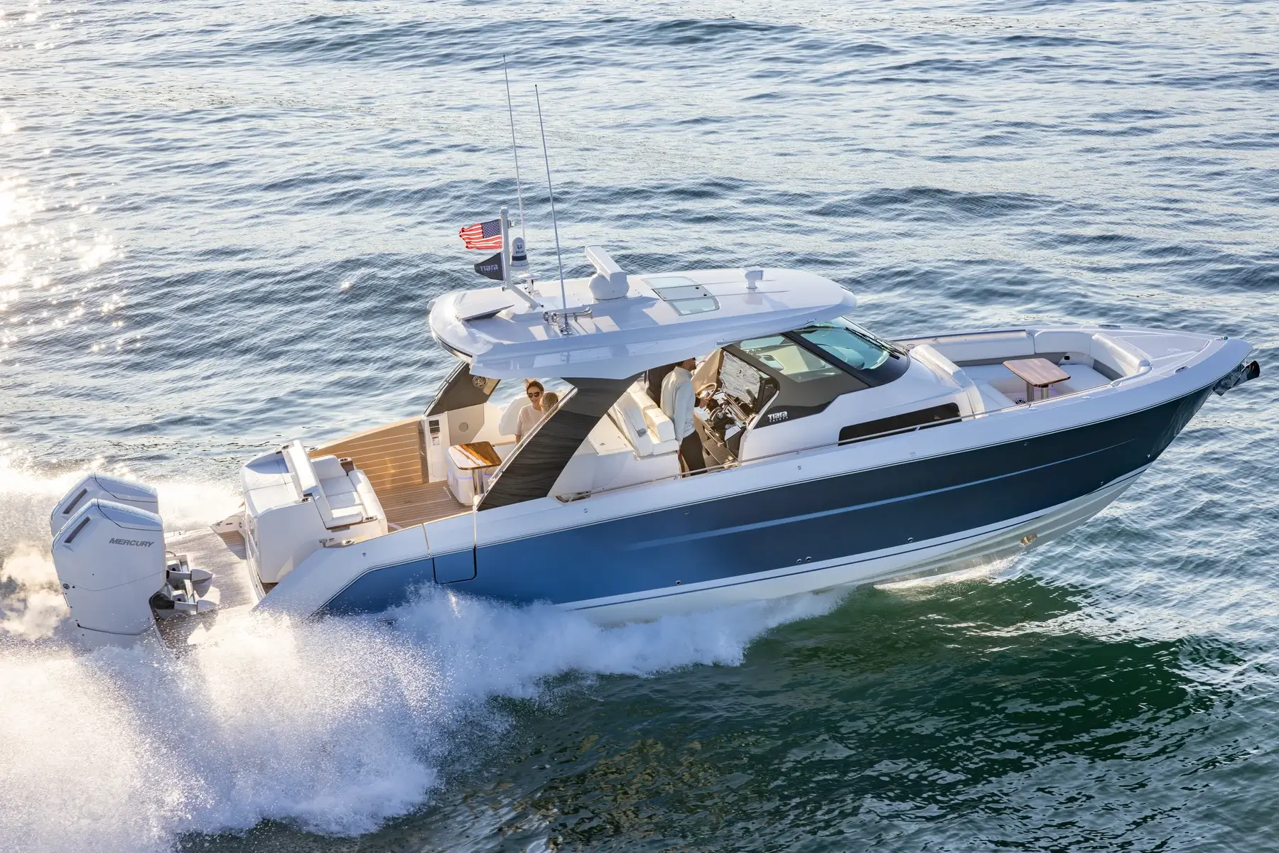 Tiara 39 LS Running Shot