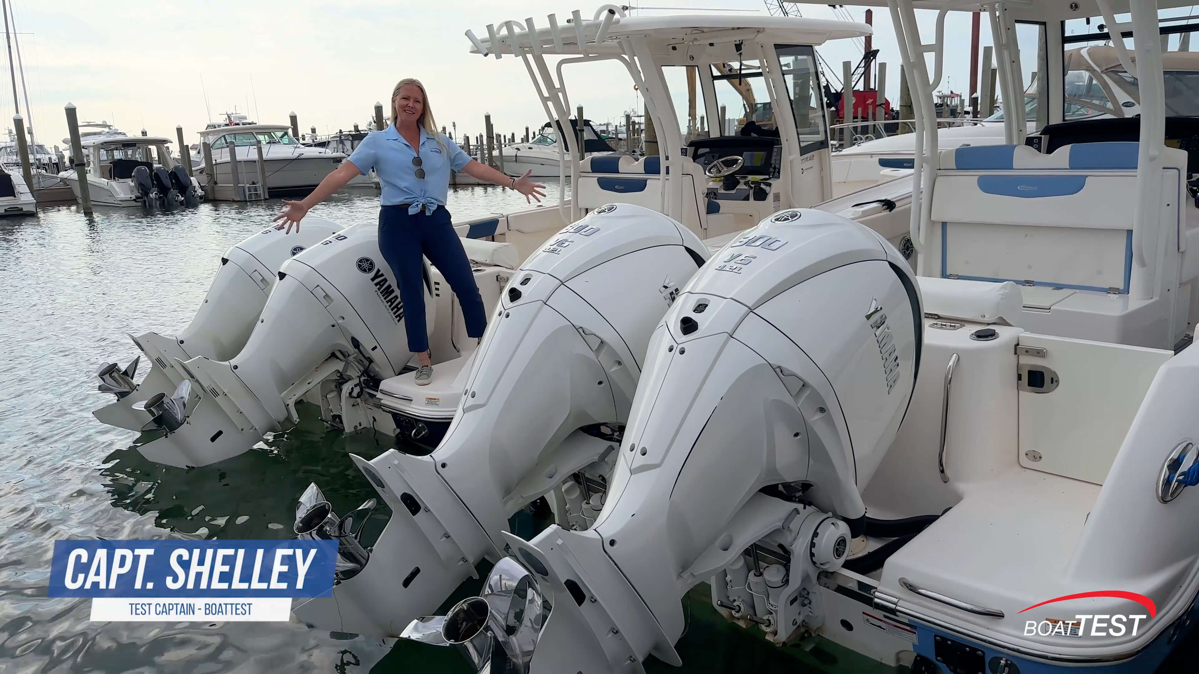 capt-shelley-robalo-r302-yamaha-300.jpg