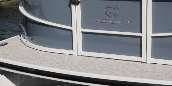 12 Important Things to Look for in a Pontoon Boat bow deck