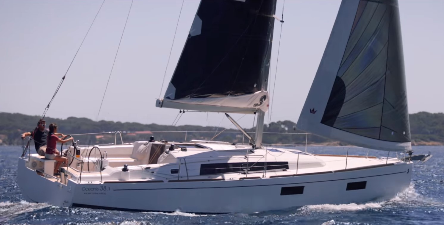 Beneteau Oceanis 38.1