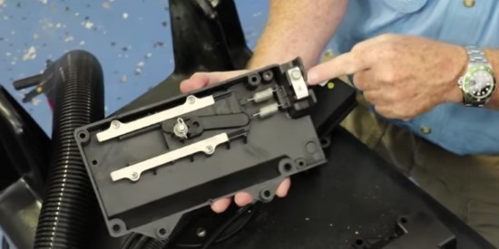 Evinrude E-TEC G2 Rigging Options