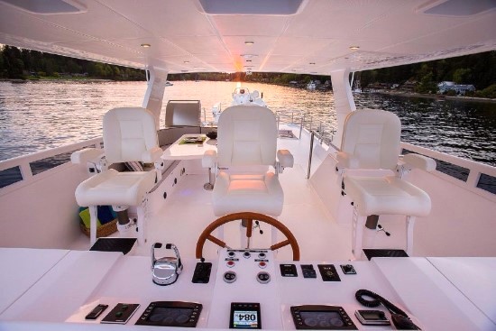 Hampton Yachts Endurance 658 LRC