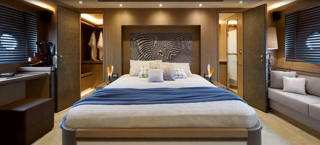 Monte Carlo Yachts 80 master stateroom