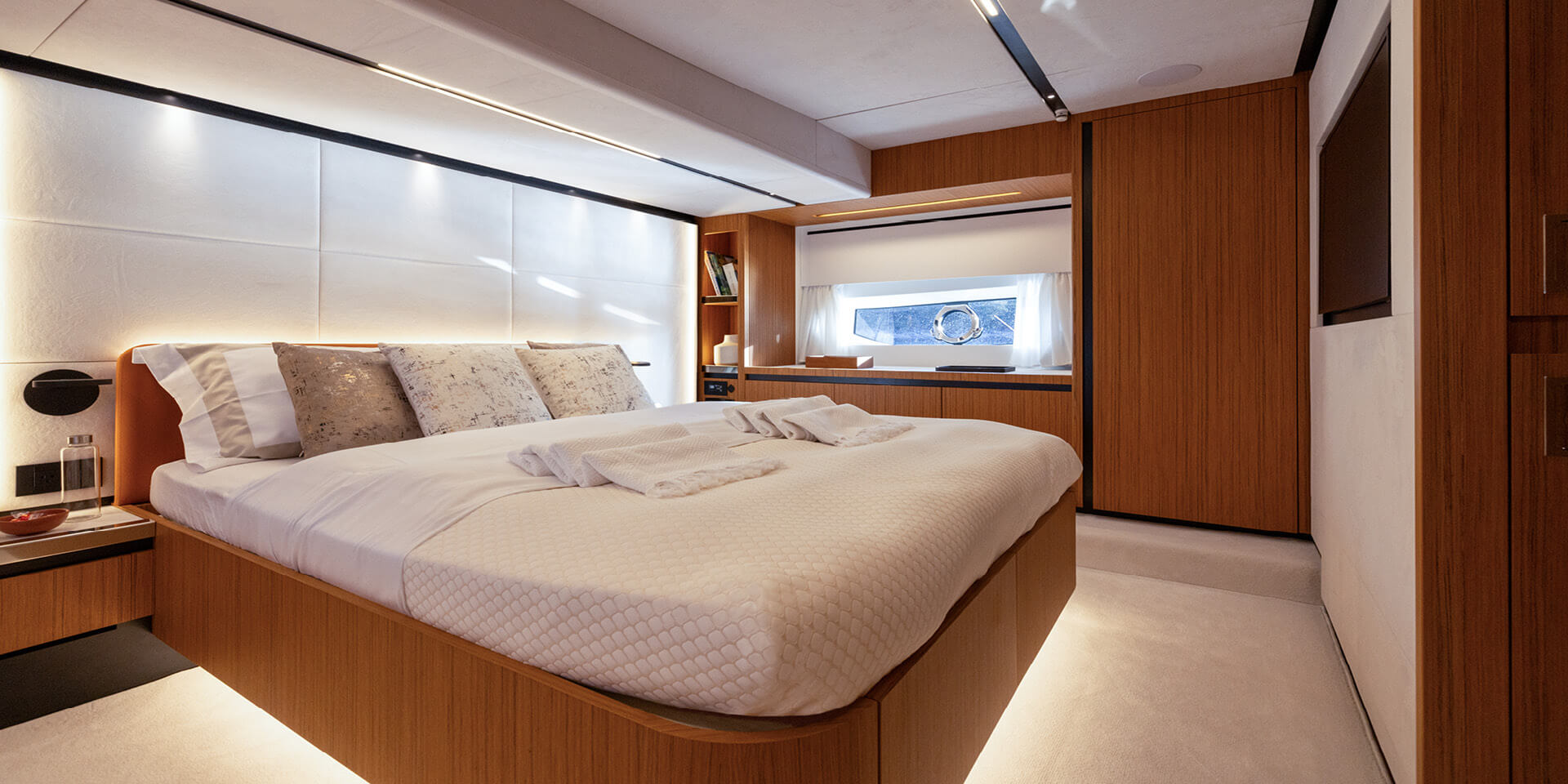 Soalris 60 Cabin