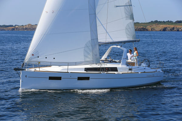 Beneteau Oceanis 35