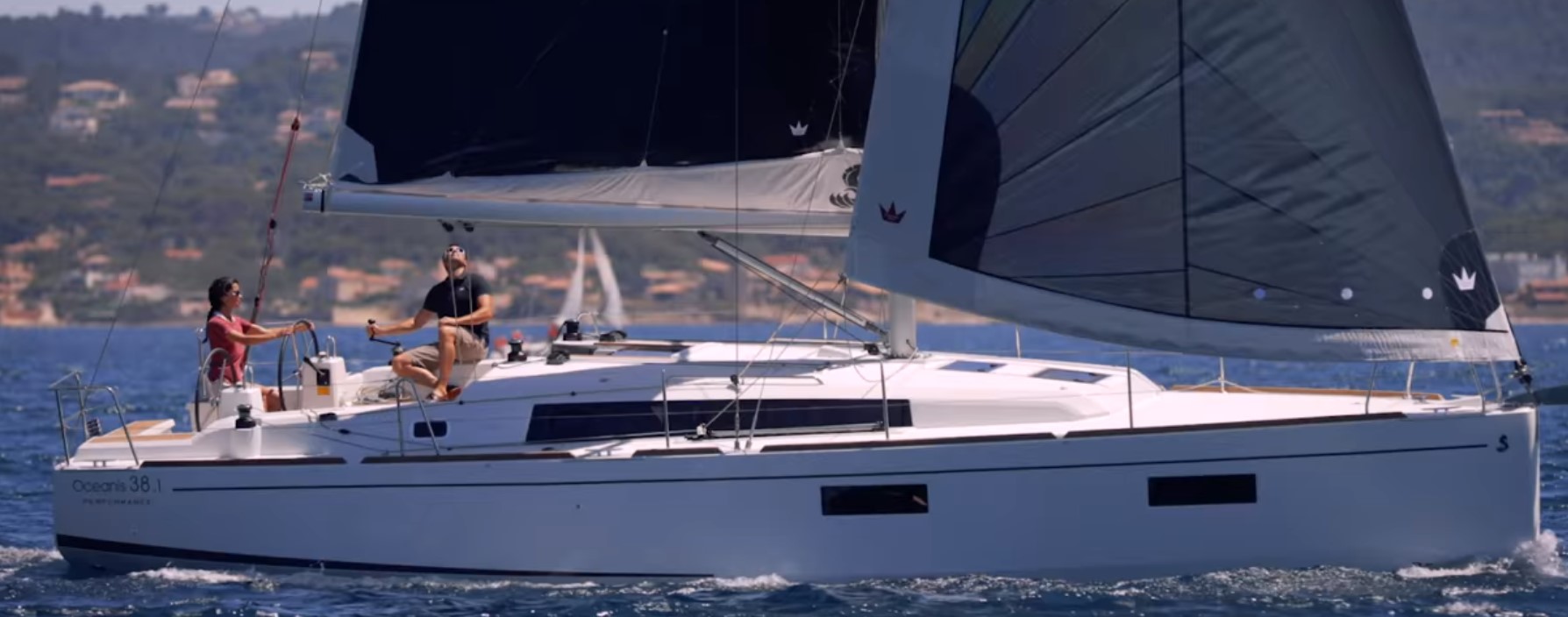 Beneteau Oceanis 38.1