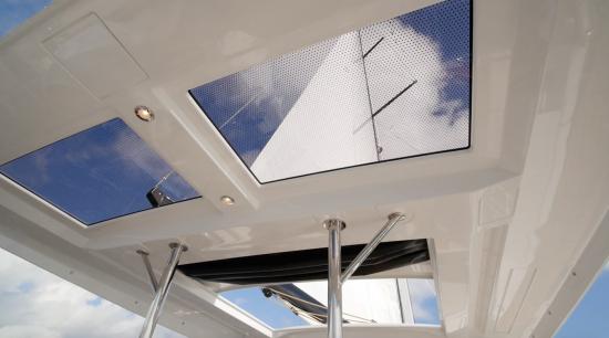 Beneteau Oceanis Yacht 62 sky lights