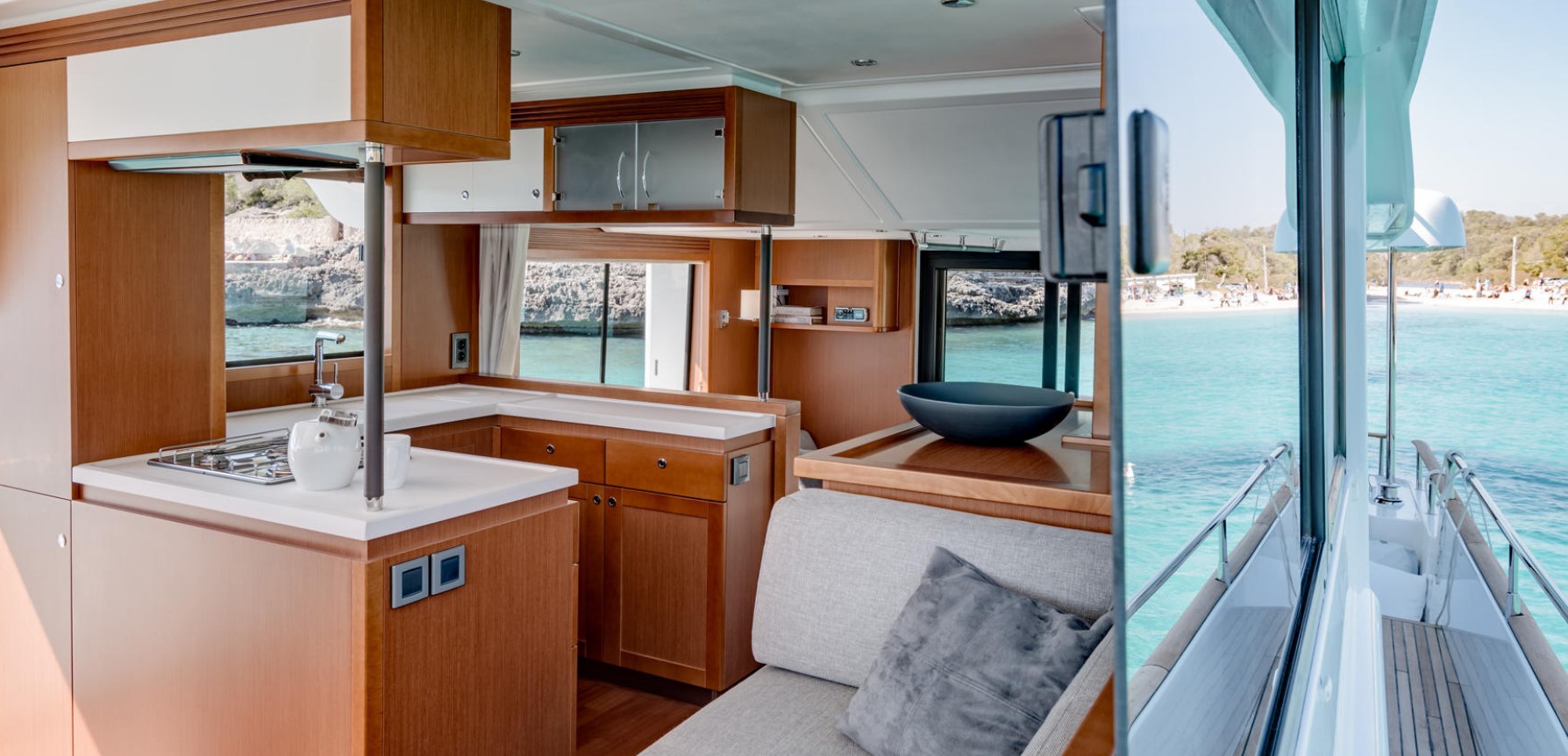 Beneteau Swift Trawler 50