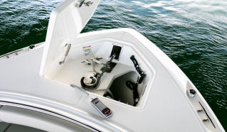 Boston Whaler 280 Outrage Interior