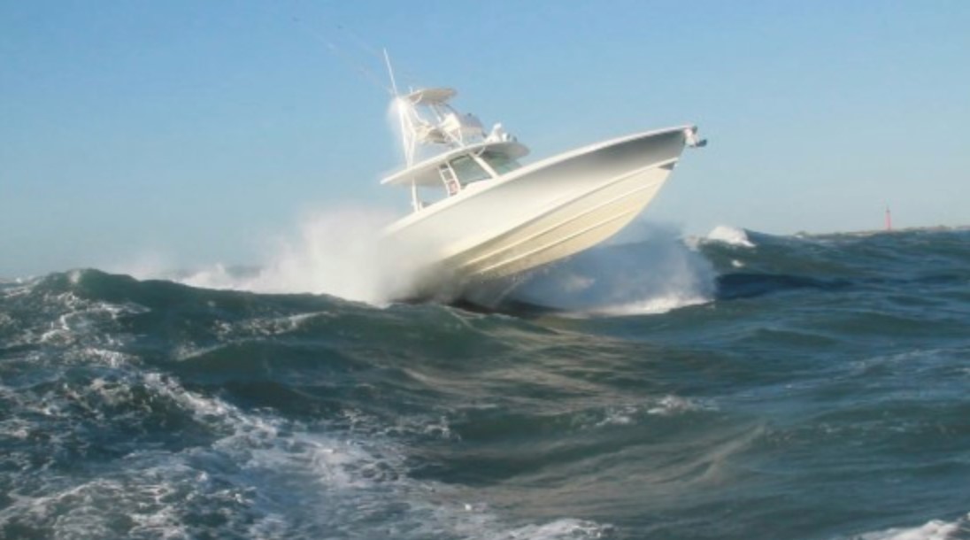 Boston Whaler 380 Outrage