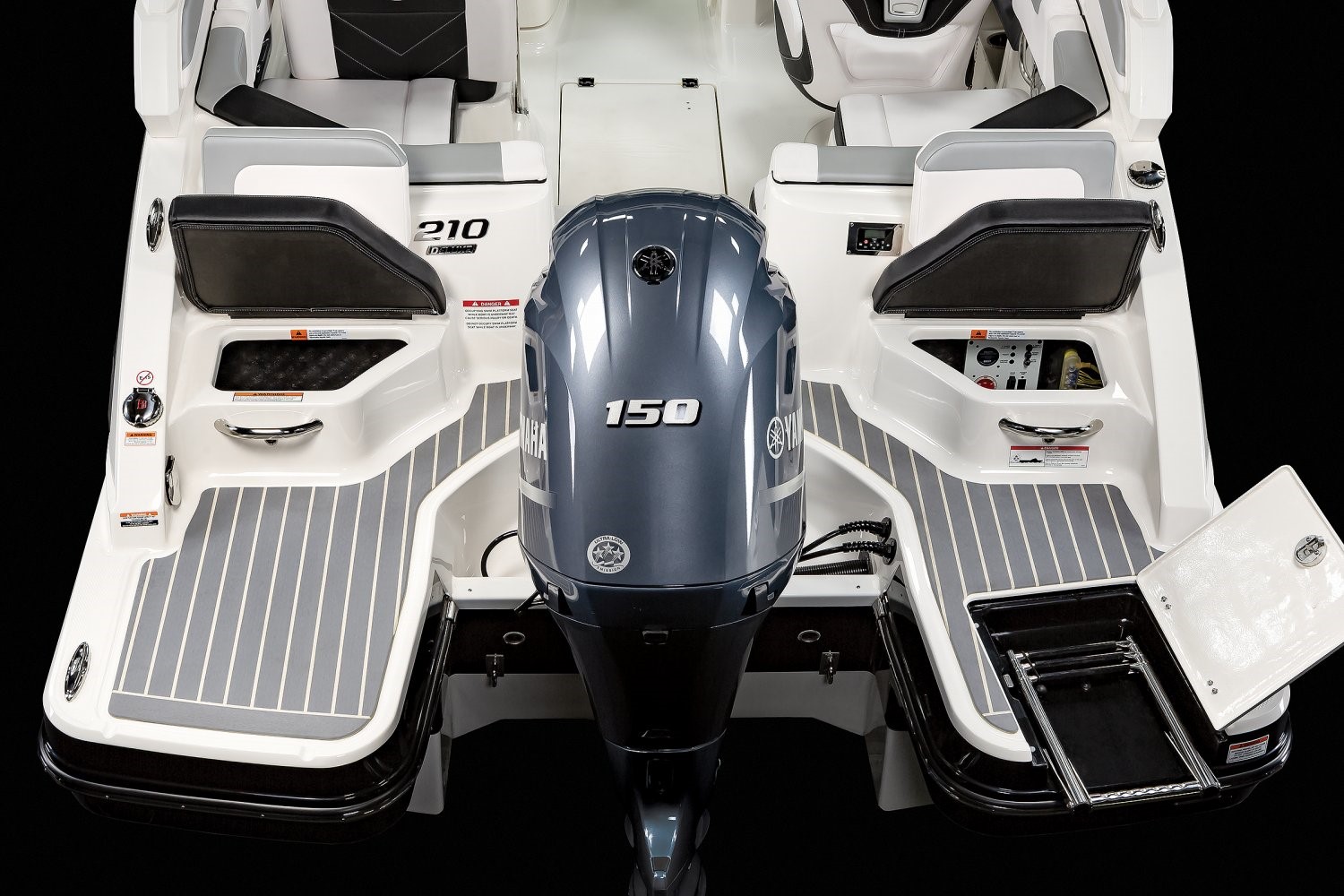 Chaparral 210 SunCoast