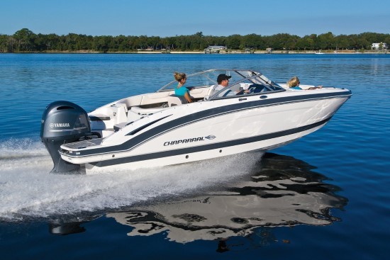 Chaparral 230 SunCoast