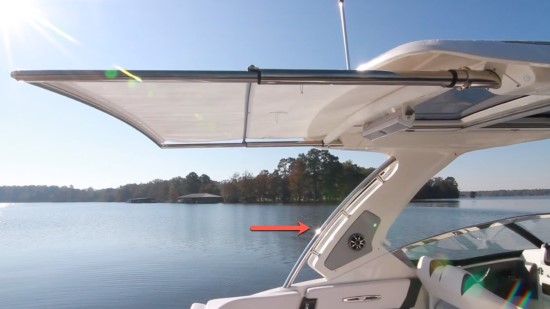 Chaparral 337 SSX sure shade