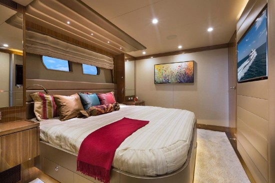 Cheoy Lee Global 104 Yacht Portside Guest Cabin 1