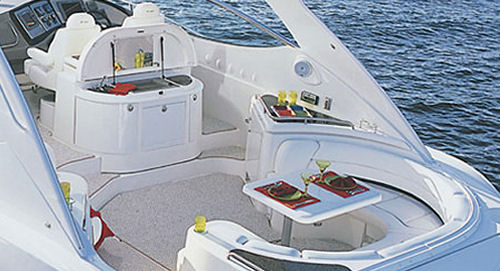 Cruisers Yachts 560 Express