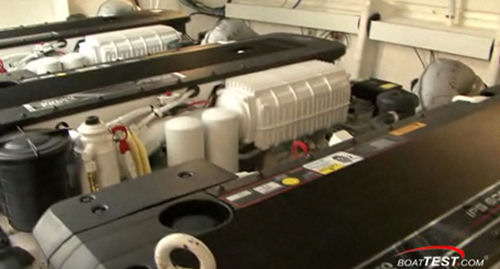 Cruisers Yachts 520 Sports Coupe