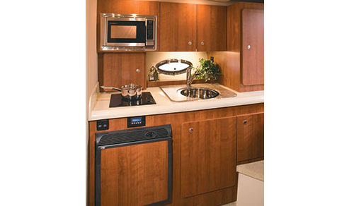 Cruisers Yachts 300 Express