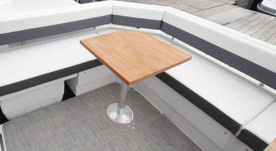 Cruisers Yachts 42 Cantius table