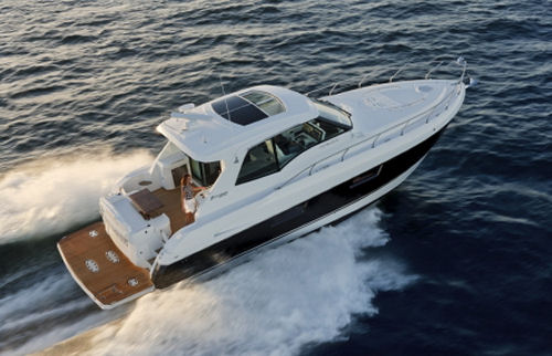 Cruisers Yachts 48 Cantius