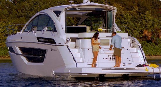 Cruisers Yachts 50 Cantius 2017 Boattest