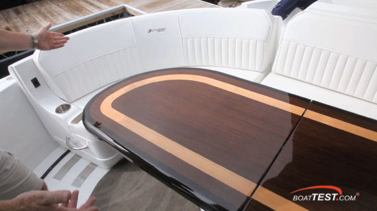 Cruisers Yachts 540 Sports Coupe