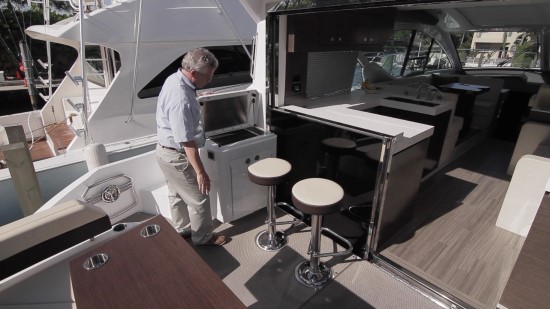 Cruisers Yachts 54 Cantius cockpit