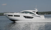 Cruisers Yachts 60 Cantius