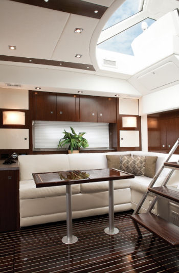 Cruisers Yachts 48 Cantius