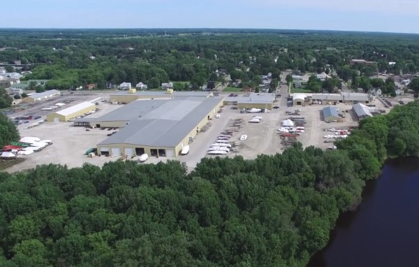 Cruisers Yachts Made in America