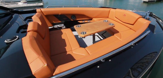 Cruisers Yachts 338 OB