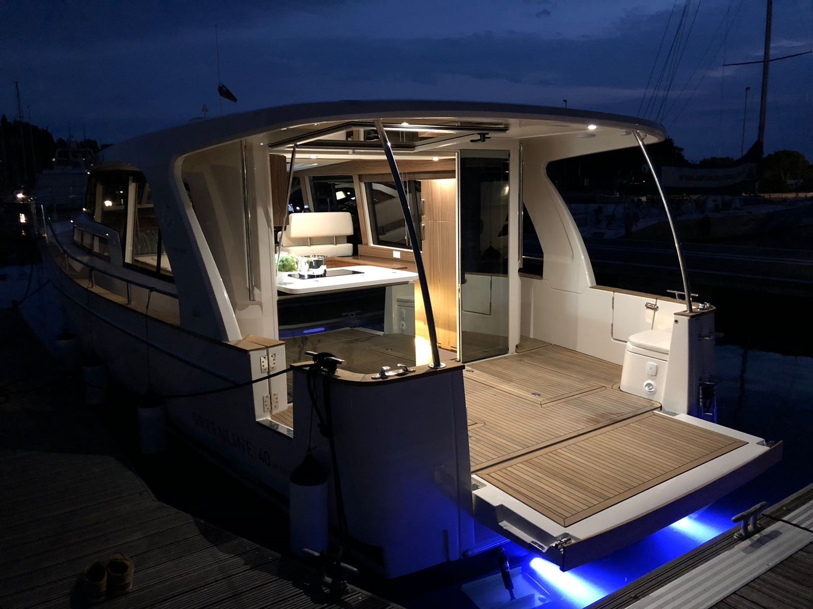 YachtSalesInternational.com in Fort Lauderdale, FL features