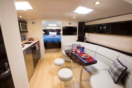 Formula 40 Performance Cruiser