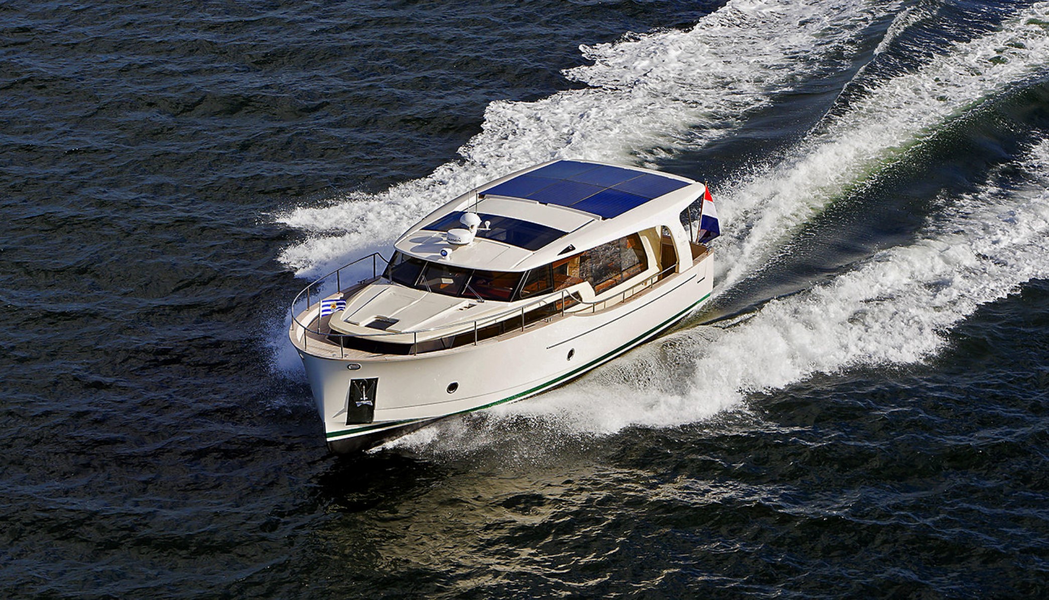 Greenline 40 Hybrid
