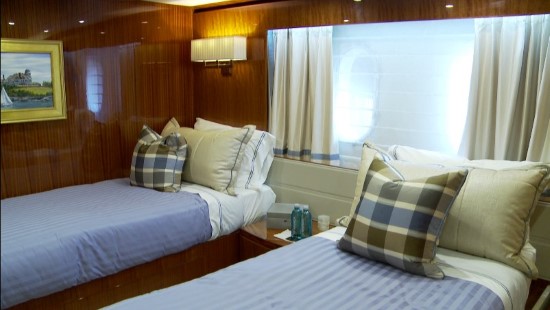 Hargrave 116 Raised Pilothouse guest stateroom