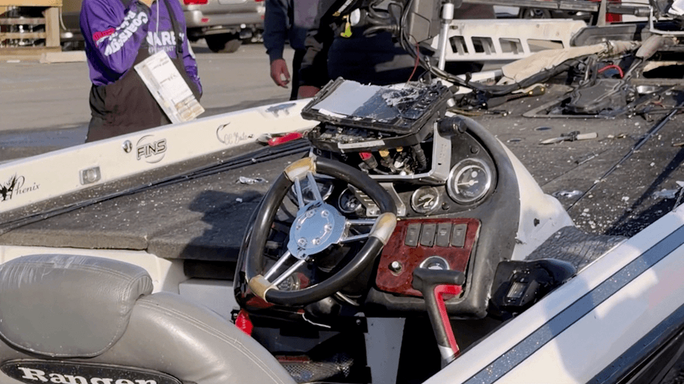 Pic of a wrecked boat