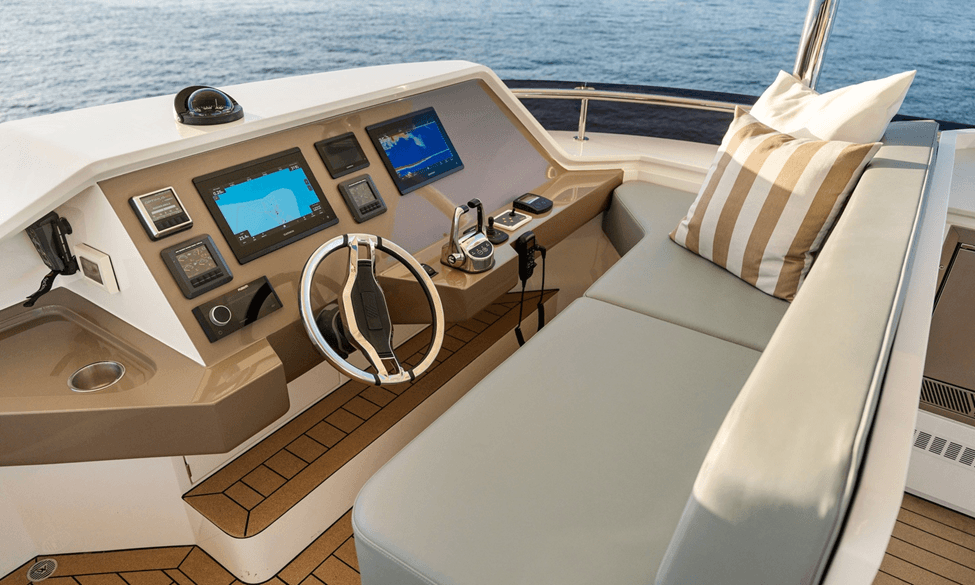 starboard helm