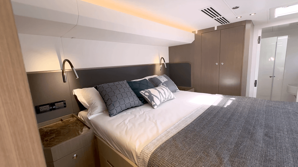 bed and closets